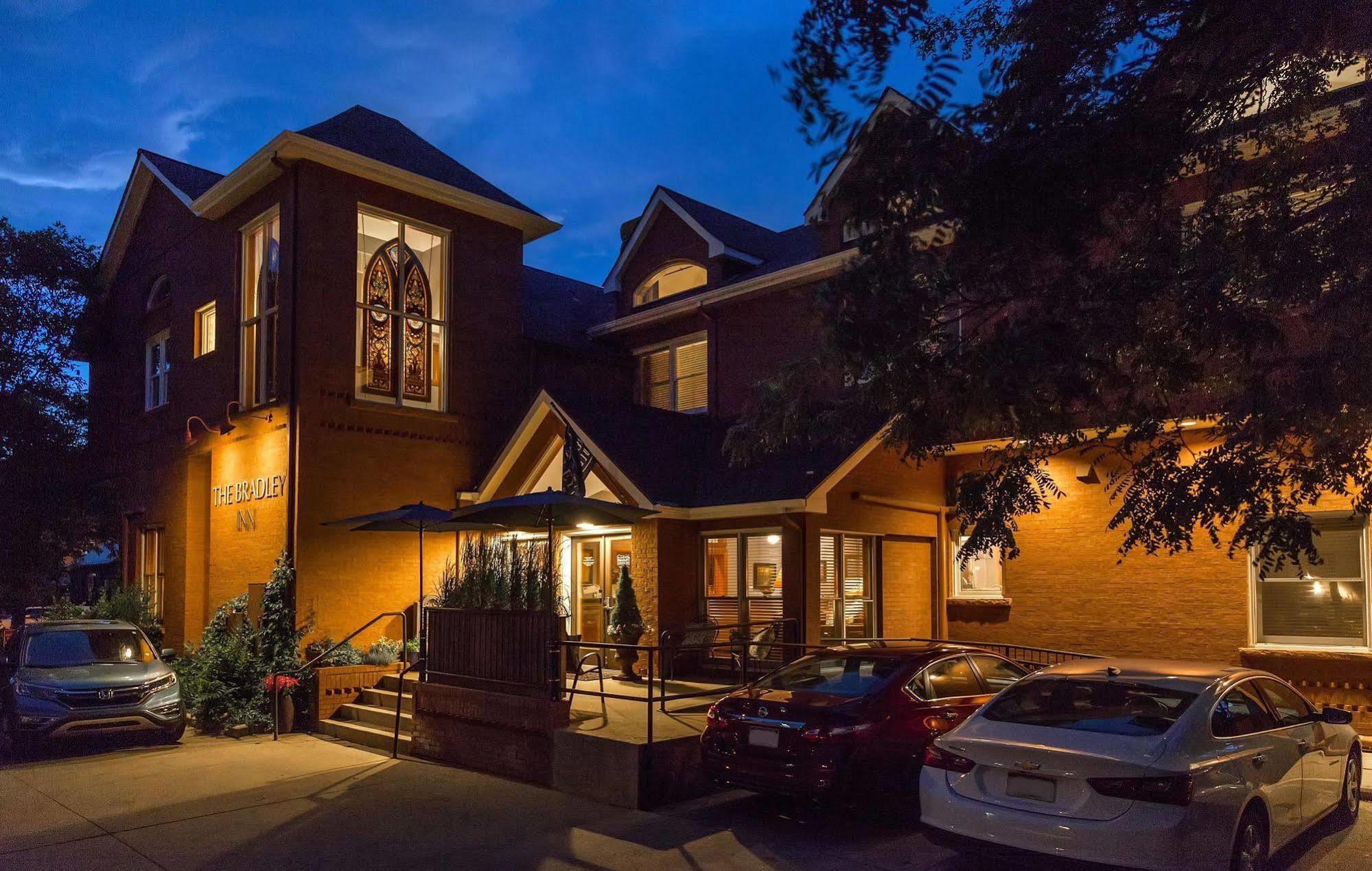 The Bradley Boulder Inn Exterior foto
